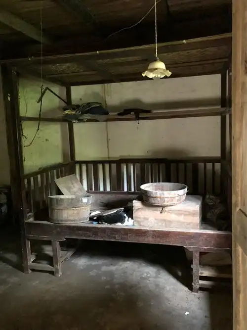 山村的过去与现在