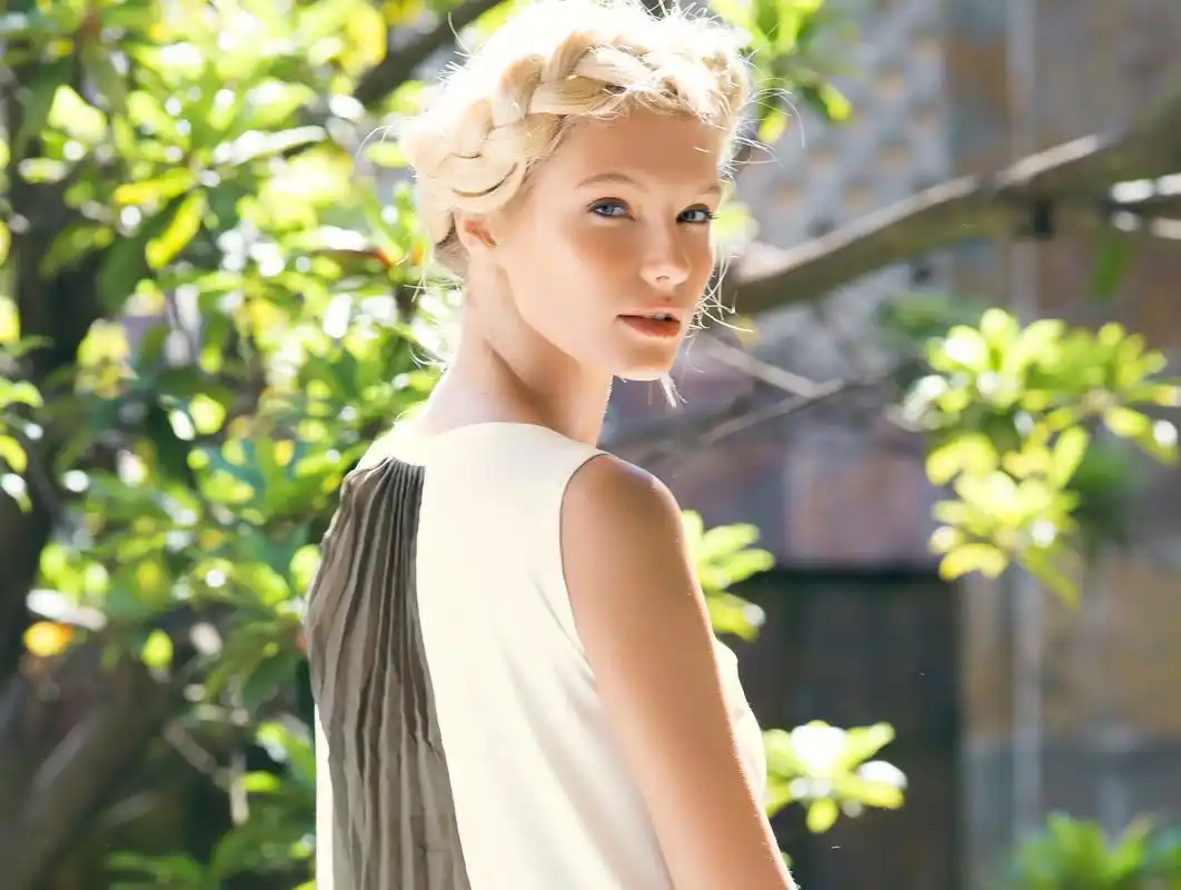 立陶宛美女金塔尔,宛如掉落人间的天使,美艳动人,你心动了吗