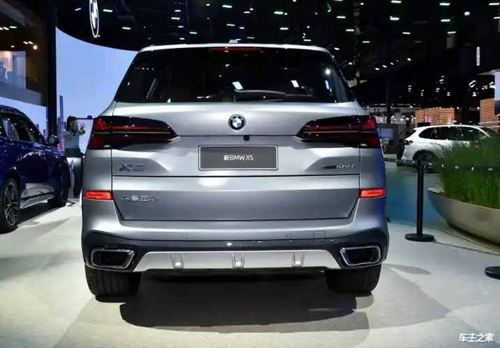 加长依然好驾 试驾国产加长bmw x5