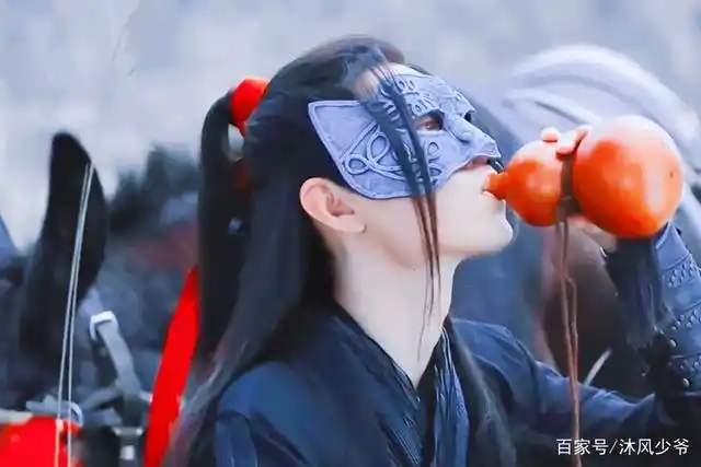 随便119|你是那么的遥远,远到触不可及,远到从不曾属于过我