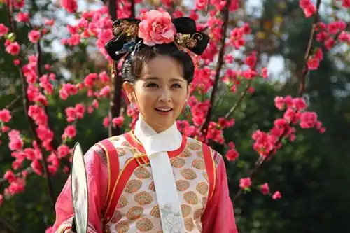 《倾城绝恋》古装美女众生相 邓莎王希维争艳