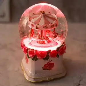 旋转木马发光水晶球蓝牙音乐盒天空之城八音盒送女生生日结婚礼物