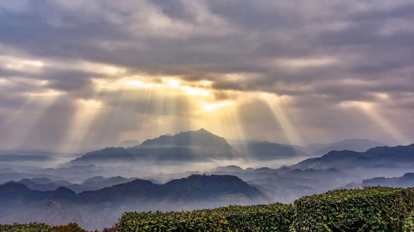 "耶稣光"异象频繁出现,宛若"西方神迹"!科学家却为此担忧?