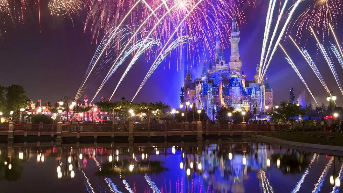 上海迪士尼奇幻童话城堡图片高清桌面壁纸