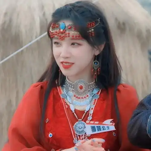 宋雨琦自截头像,抱图dd - 堆糖,美图壁纸兴趣社区