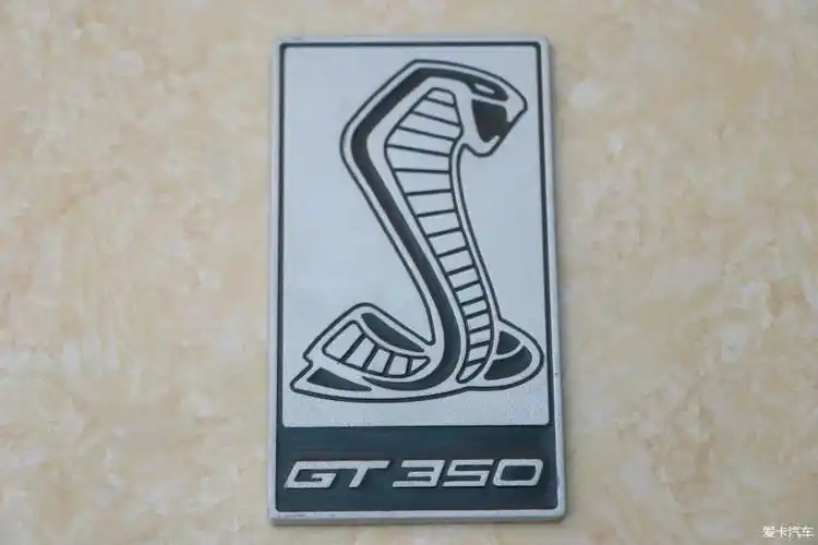 1518新福特野马谢尔比眼镜蛇车标gt350中网格栅蝰蛇标后尾标