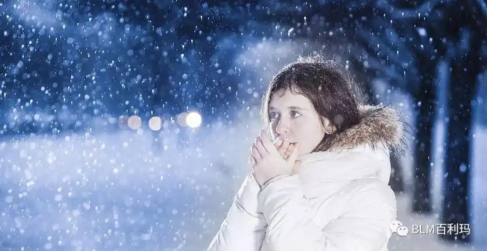 抵御寒冷百利玛门窗为你锁住温暖