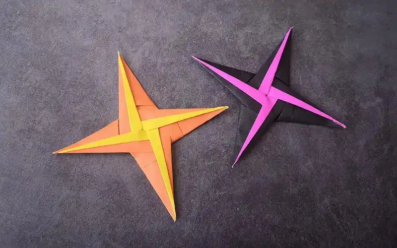 折纸飞镖,简单的手工玩具武器只需一张纸