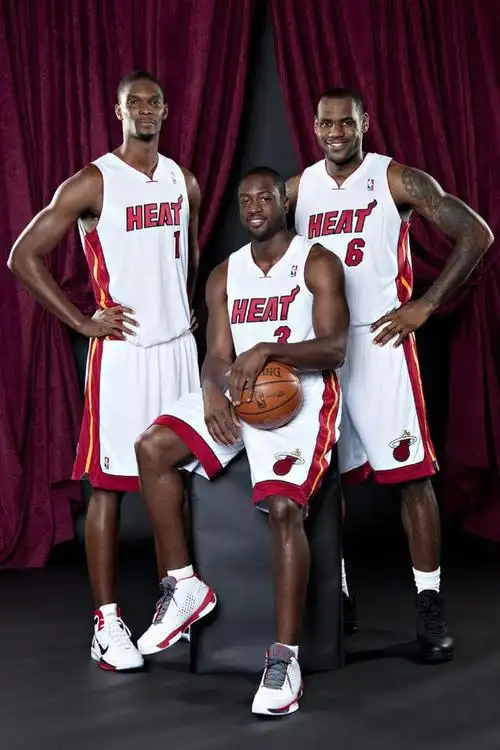 热火三巨头整装待发