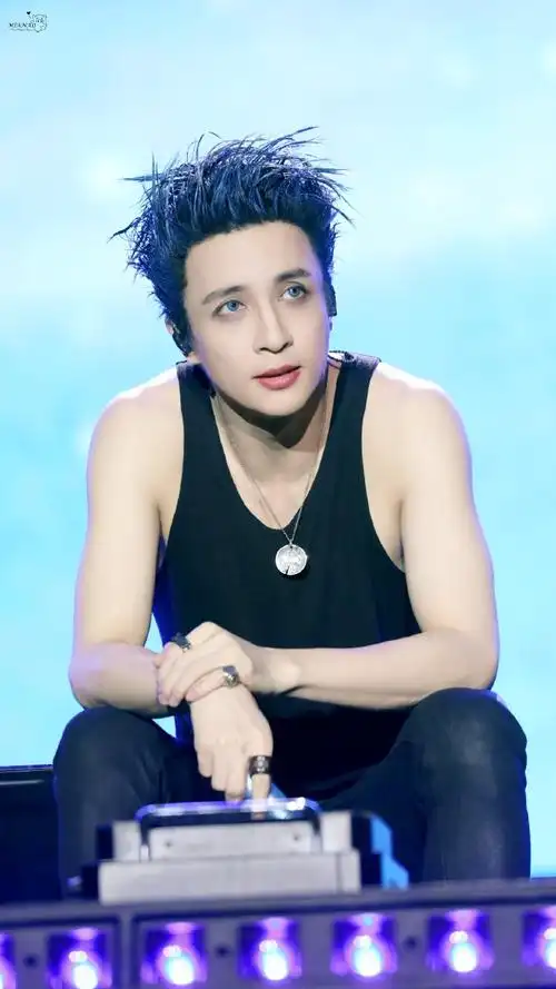 泰州超导音乐节 高清9p薛之谦超话#薛之谦音乐节