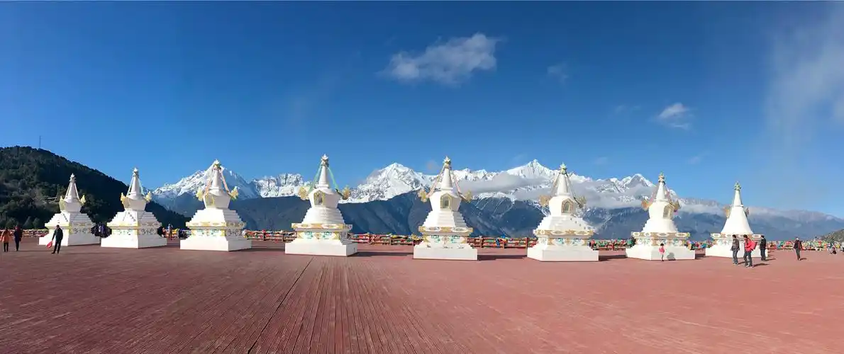 环云南之旅(四十五)……走进迪庆藏族自治州德钦县梅里雪山