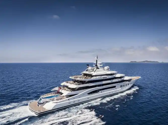 10m amadea号超级游艇 - 哔哩哔哩