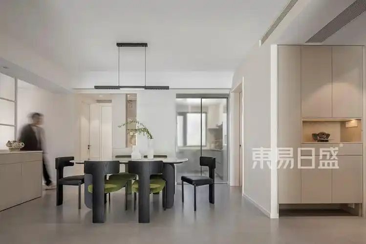 永威西郡140㎡现代简约风格装修设计实景图