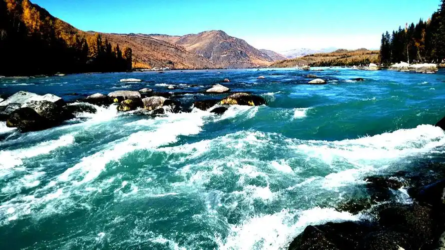 新疆喀纳斯湖景区