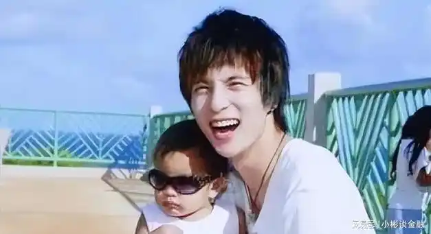 薛之谦谈儿子小雪糕很骄傲我能生下他希望他长大多点照顾我