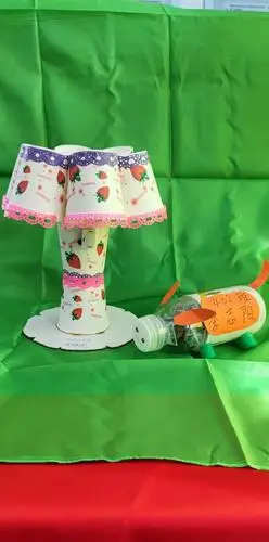 绿色生活你我同行鸥上小学迎新春师生环保手工作品创作比赛活动