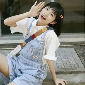 茉语家蓝色背带裤可爱减龄牛仔裤女夏2021年新款宽松显瘦百搭