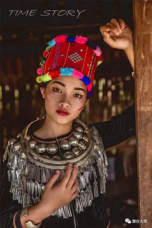 zoshuq据坝育社社长孙弄兰介绍,坝育社是五岔路乡最大的景颇族村寨