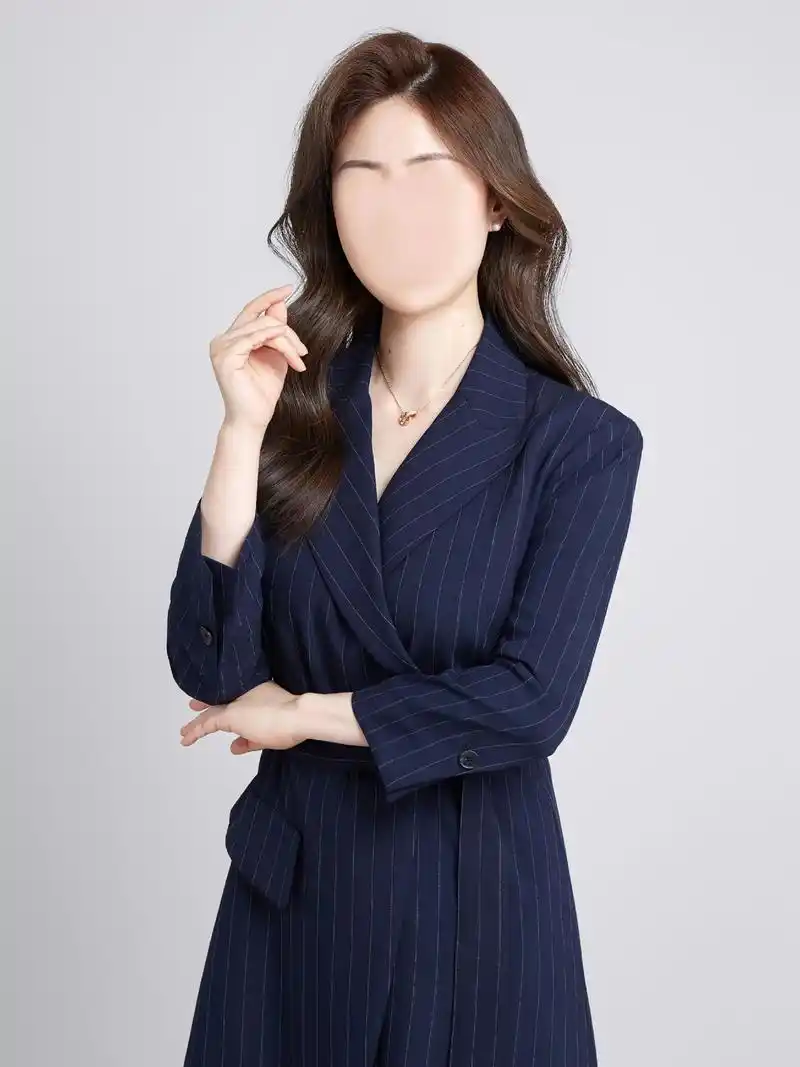 黑色西装形象照模板合成模板ps合成公司要.黑色西装形象照模板