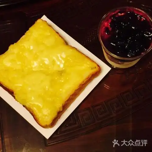 伊亚小镇希腊酸奶