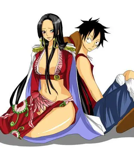 海贼王为什么不能添加一点关于路飞与女帝的爱情片段呢?