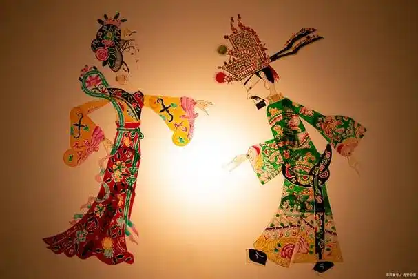 皮影戏起源于哪个朝代