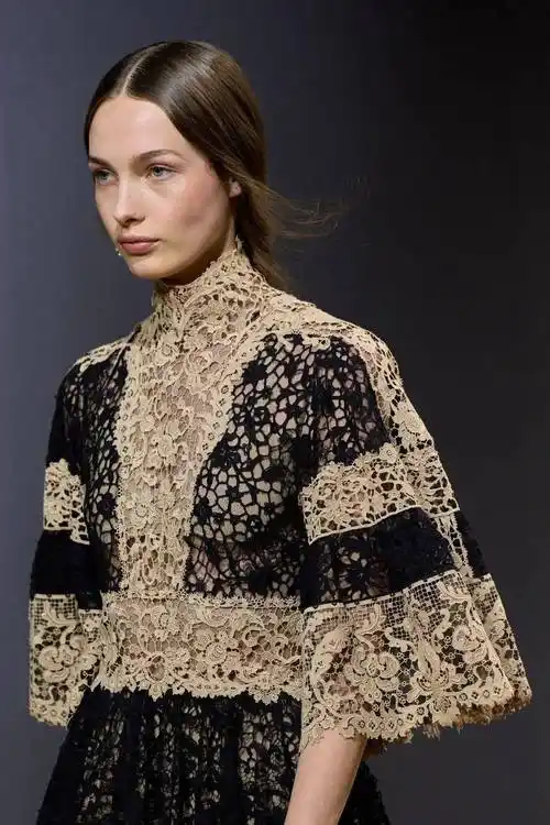 dior迪奥2022秋冬高级订制系列发布刺绣的女性力量