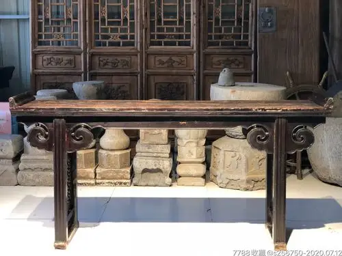 清代中期老条几案,双面云花雕刻精美牙板厚重大方,老漆皮干净整洁美观