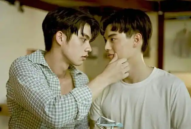 豆瓣评分9.1,这部甜到发齁的泰国腐剧,第1集就要亲到人腿发软!