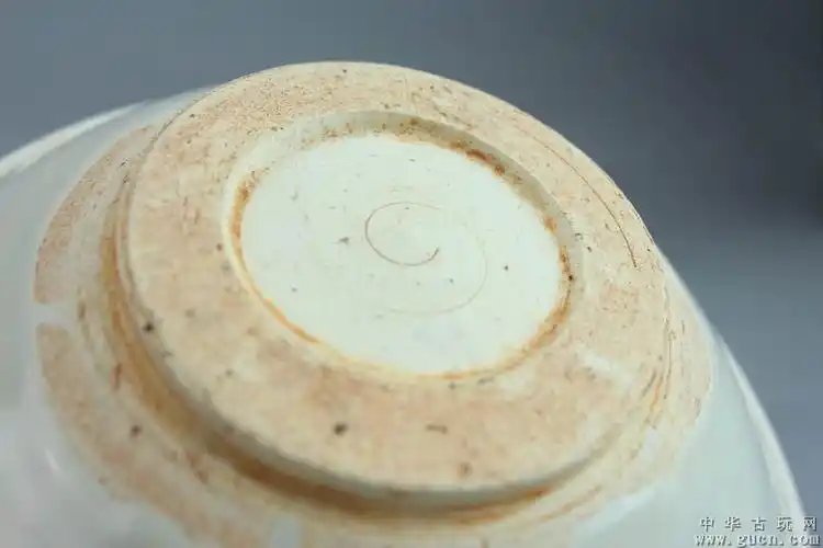 瓷器 台湾回流,白瓷玉璧底碗,开门到代,玉璧底碗始出现于唐代,以底足