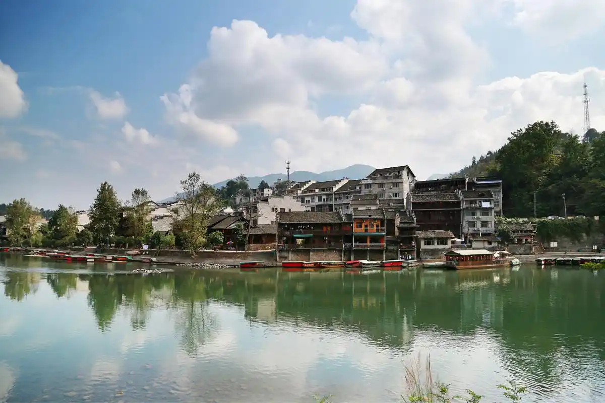 茶峒古镇——感受沈从文笔下安静又神秘的小山城.