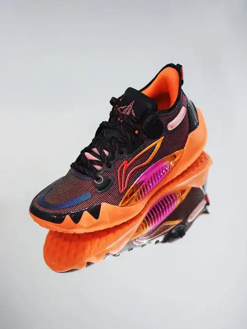 吉米巴特勒一代铁血配色