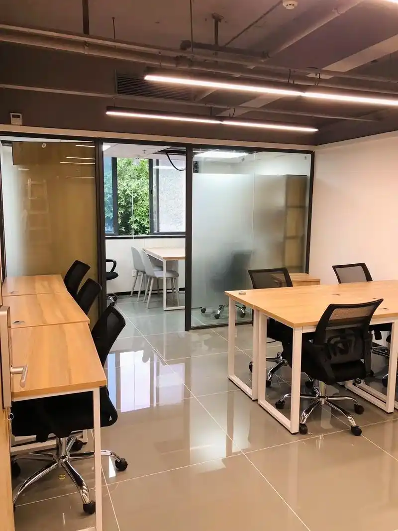 如果初创业不知道租什么办公室布置,可 - 抖音