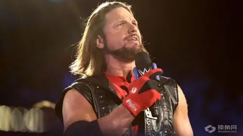 独狼对上aj,惨被泰·迪林格打断!《wwe smackdown 2017.09.20》