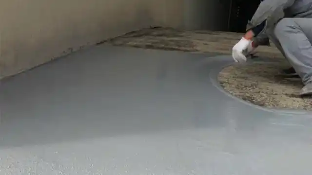 也可在环氧中涂前制作腻子批刮再中涂