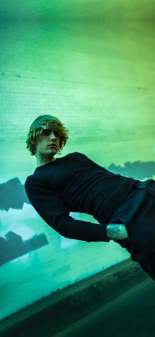 贾斯汀比伯明星手机壁纸_贾斯汀比伯justice主题手机壁纸_三千图片网