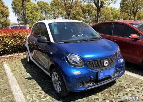 最便宜的奔驰,仅12.58万公认省油耐开,宝马mini尴尬了