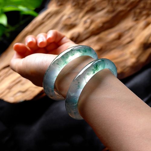 snqp送好友的礼物shemndi冰种飘花翡翠手镯 玉手镯翡翠冰种手镯缅甸女