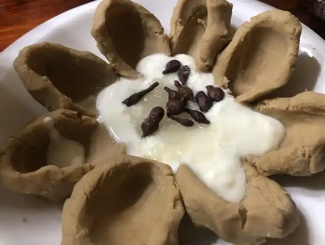 生牦牛肉酱配糌粑,真是谁吃谁知道!