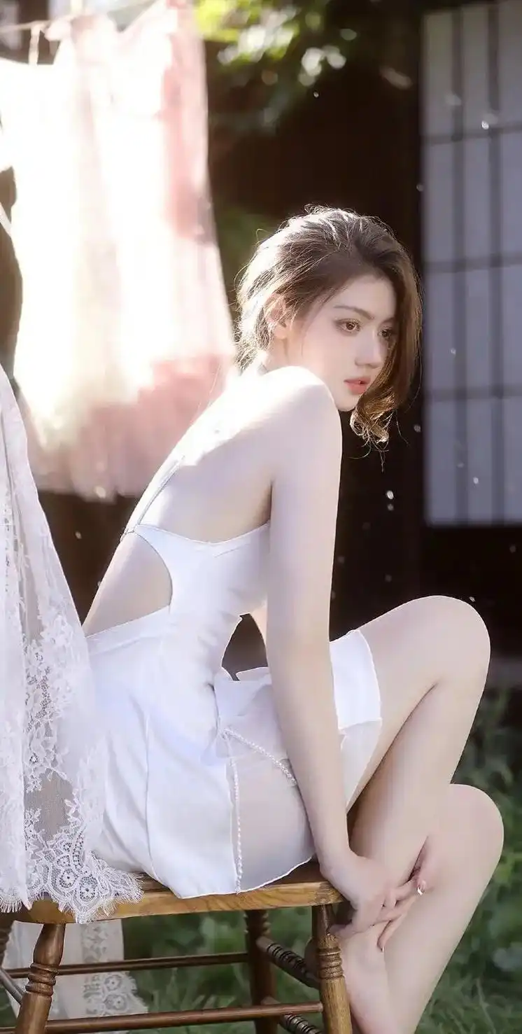 纯欲系小姐姐来霸屏了.#送你一张壁纸 #壁纸 #所遇皆美好  - 抖音