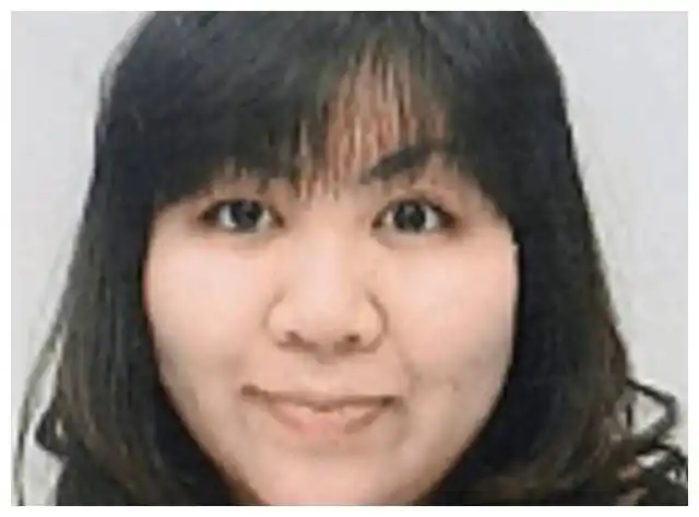 令人惊讶的是,在庭审过程中,木嶋佳苗并没有放弃打扮自己,而是精心