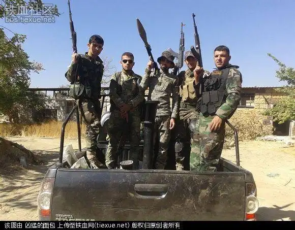 叙政府的伊拉克雇佣兵 装备精良还有坦克