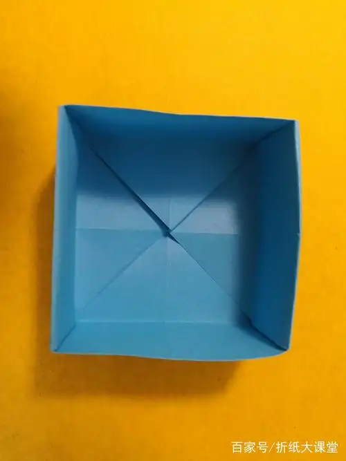 折纸大课堂:用折纸折叠糖果盒子,3分钟轻松搞定!