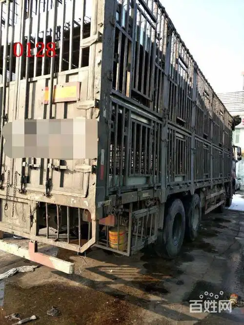 9.6米解放j6前四后八猪笼子16年9月350马力