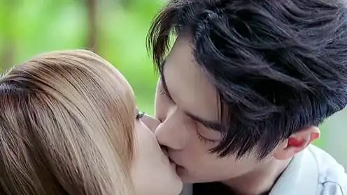 《你微笑时很美》徐凯霸气宠妻,童谣恋爱被发现,你想要的我都给你