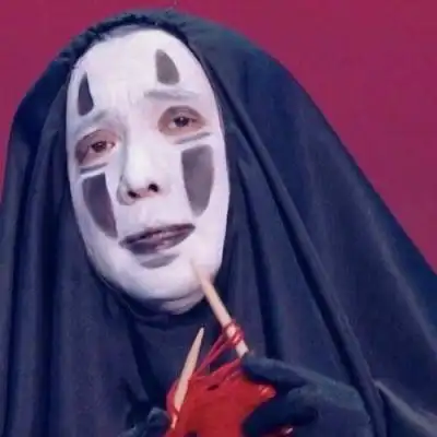 高清可爱且沙雕的真人头像图片