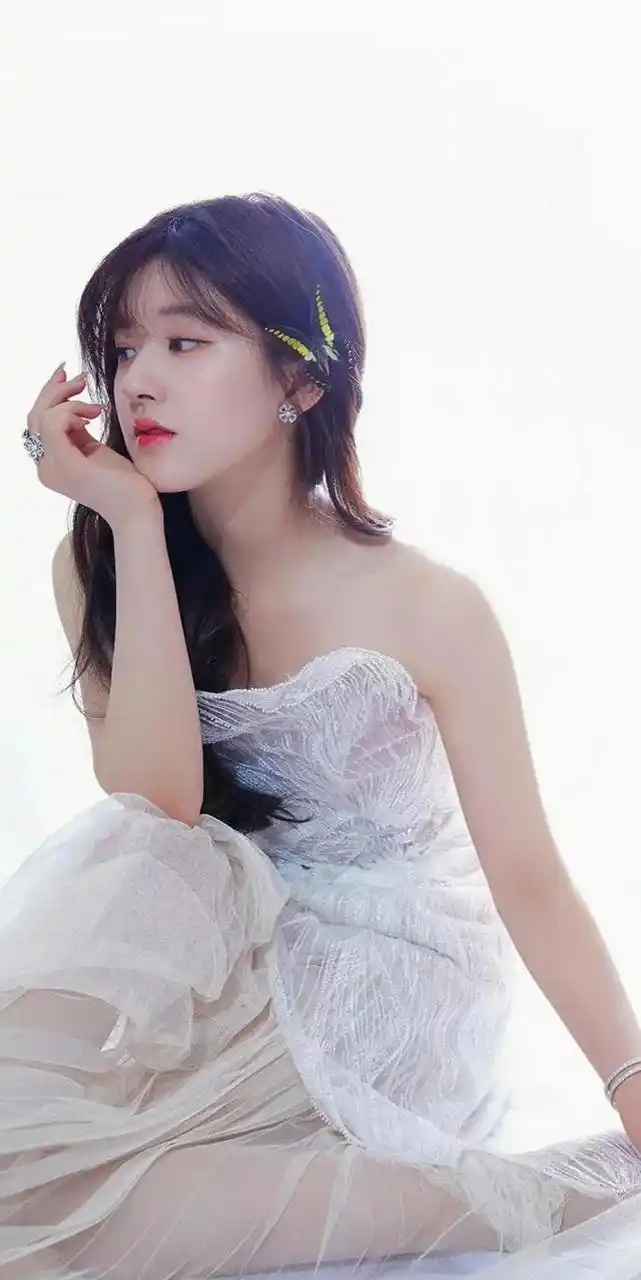 赵露思高清美图壁纸