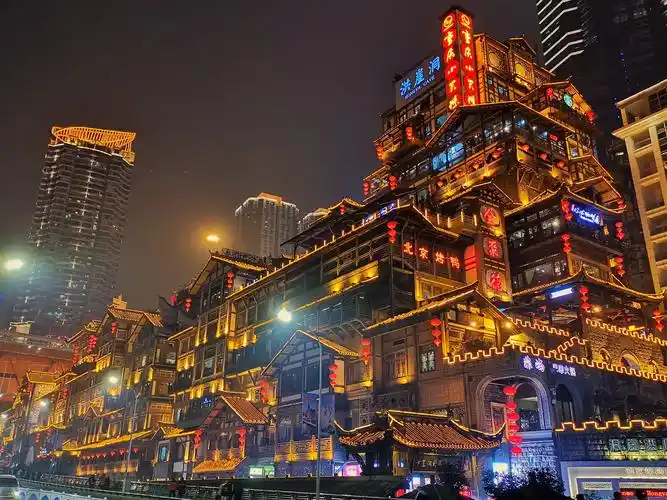 重庆斥近4亿巨资打造网红景点,免费开放,如今实现年收入上百亿