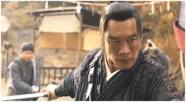 52岁丁海峰再演武松没流量潘金莲穿单衣出场最惊艳