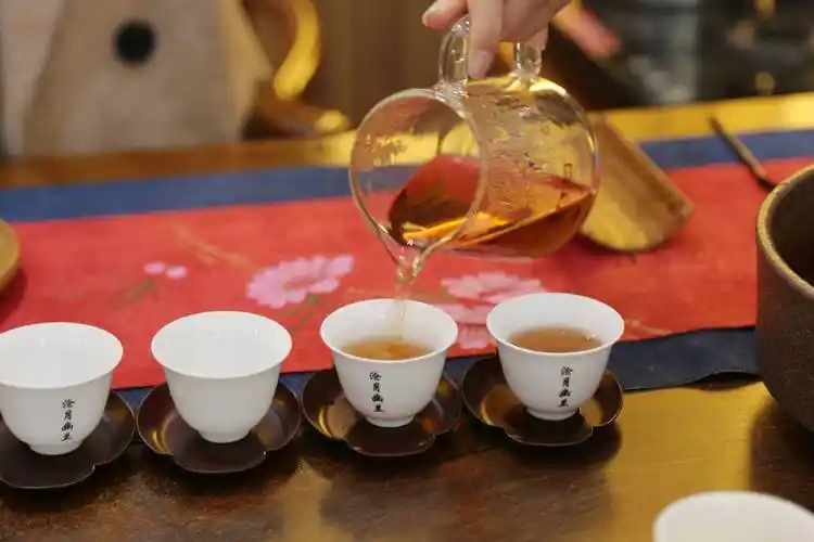 早茶喝一杯开启元气满满的一天